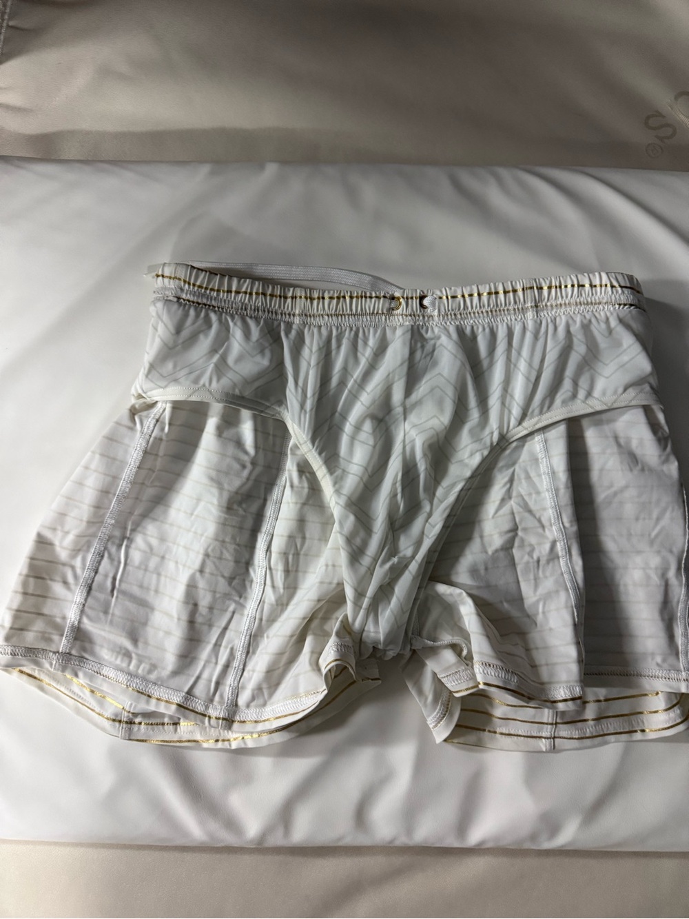 Charlie by Matthew Zink Vintage Soccer Short Swim Trunks Gold & White Sz M - Picture 4 of 5